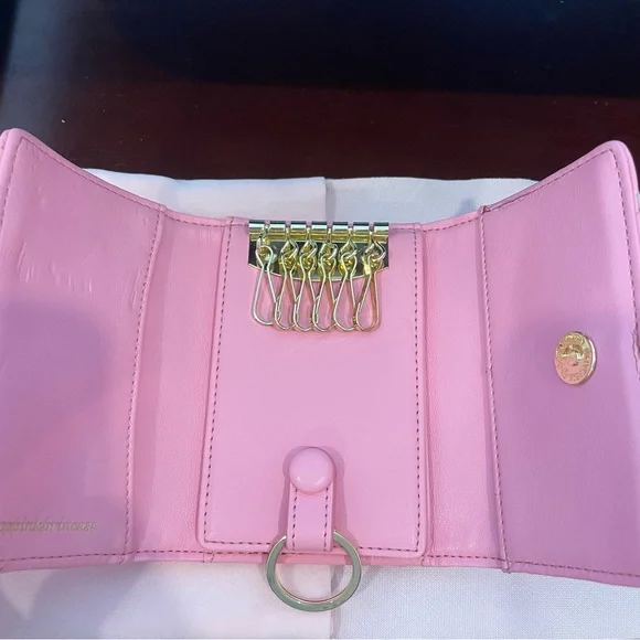 SHOP PINK PRINCESS PINK PRINCESS 6-KEY HOLDER WALLET CARNATION PINK - Picture 8 of 10
